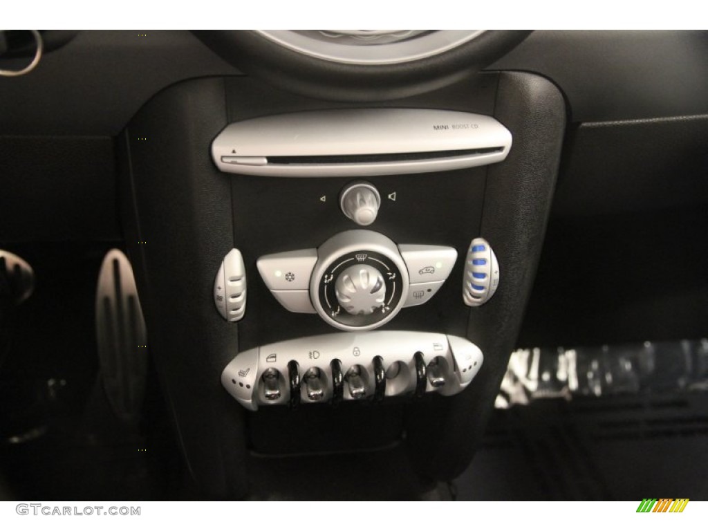 2010 Cooper S Hardtop - Horizon Blue Metallic / Grey/Carbon Black photo #13