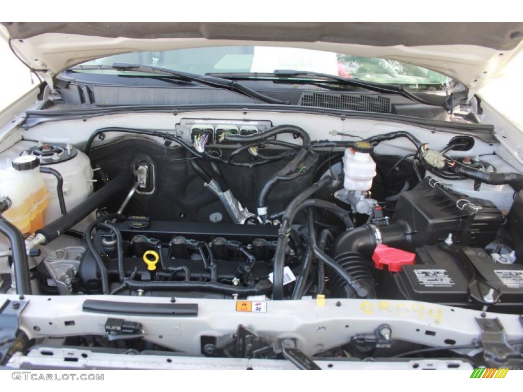 2010 Mercury Mariner I4 Premier Engine Photos