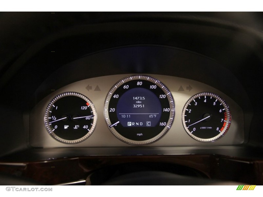 2010 Mercedes-Benz GLK 350 4Matic Gauges Photos