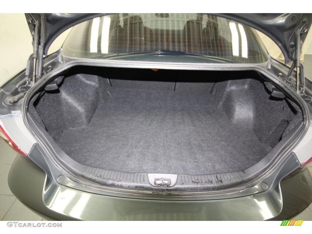 2003 Mazda MAZDA6 s Sedan Trunk Photos