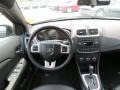 Black - Avenger SXT V6 Photo No. 8