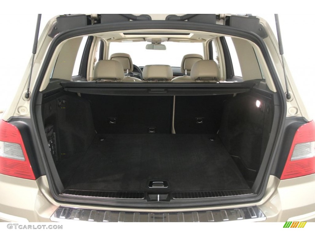 2010 Mercedes-Benz GLK 350 4Matic Trunk Photos