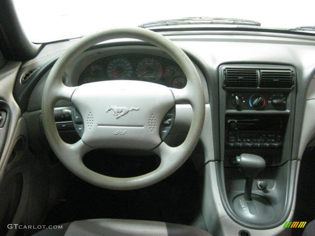 2002 Ford Mustang V6 Coupe Medium Graphite Dashboard Photo #83801479