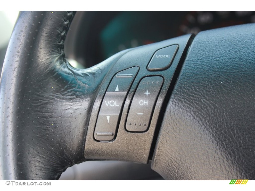 2005 Honda Accord EX-L V6 Coupe Controls Photo #83802397