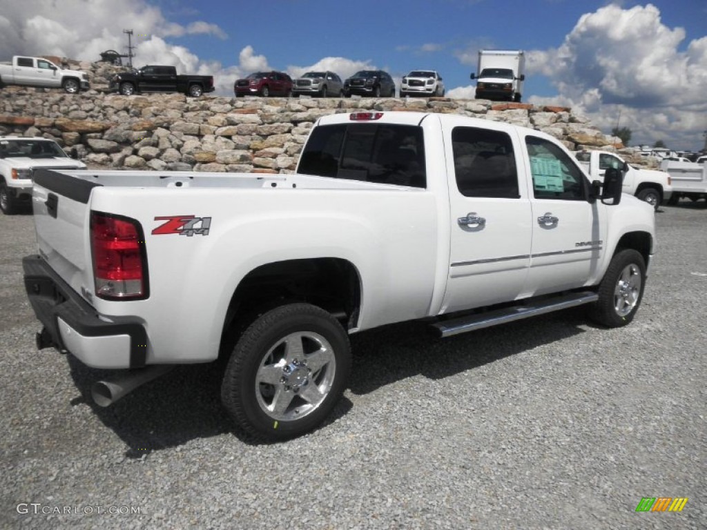 2014 Sierra 2500HD Denali Crew Cab 4x4 - Summit White / Ebony photo #32