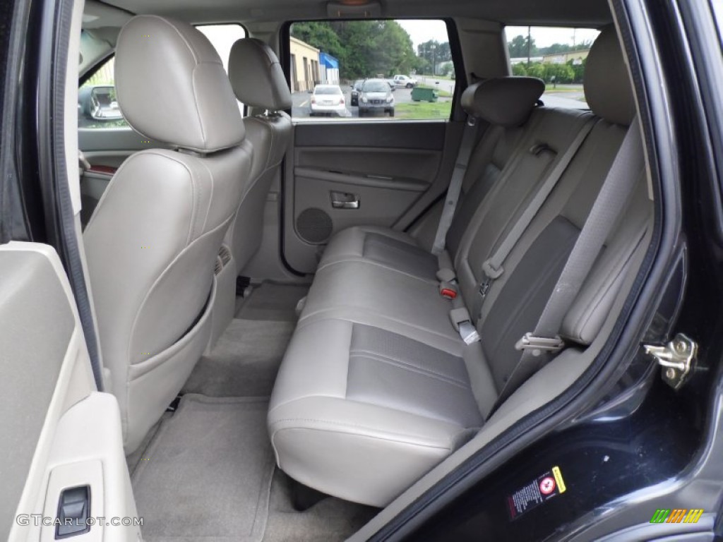 2005 Jeep Grand Cherokee Limited Rear Seat Photos