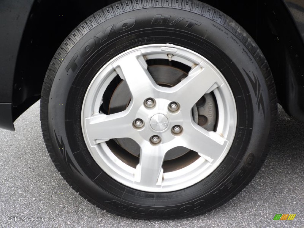 2005 Jeep Grand Cherokee Limited Wheel Photo #83805301