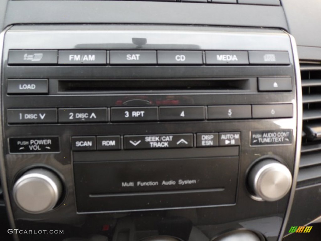 2009 Mazda MAZDA5 Sport Controls Photos