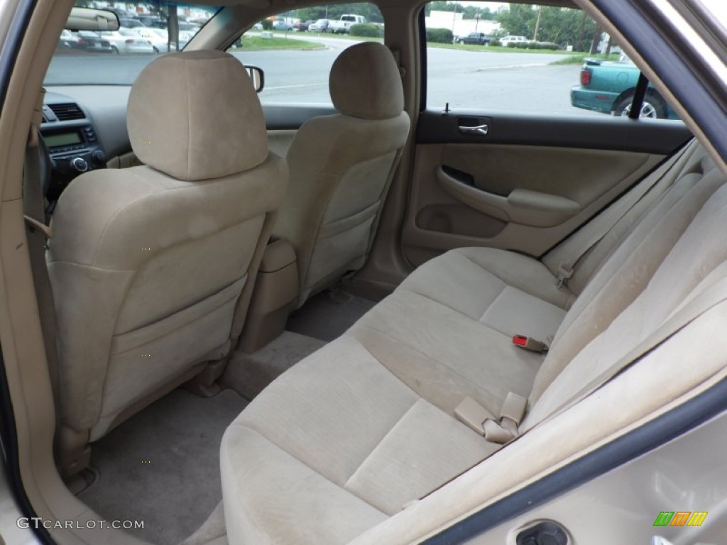 2005 Honda Accord LX Sedan Rear Seat Photo #83806420