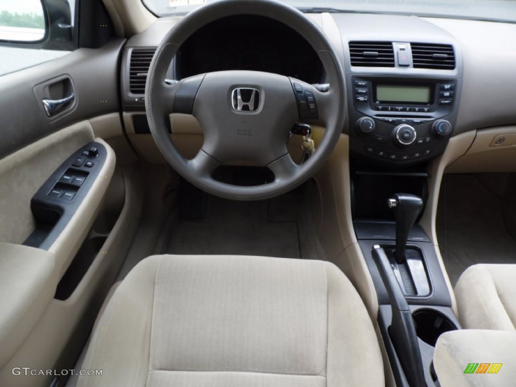 2005 Accord LX Sedan - Desert Mist Metallic / Ivory photo #29