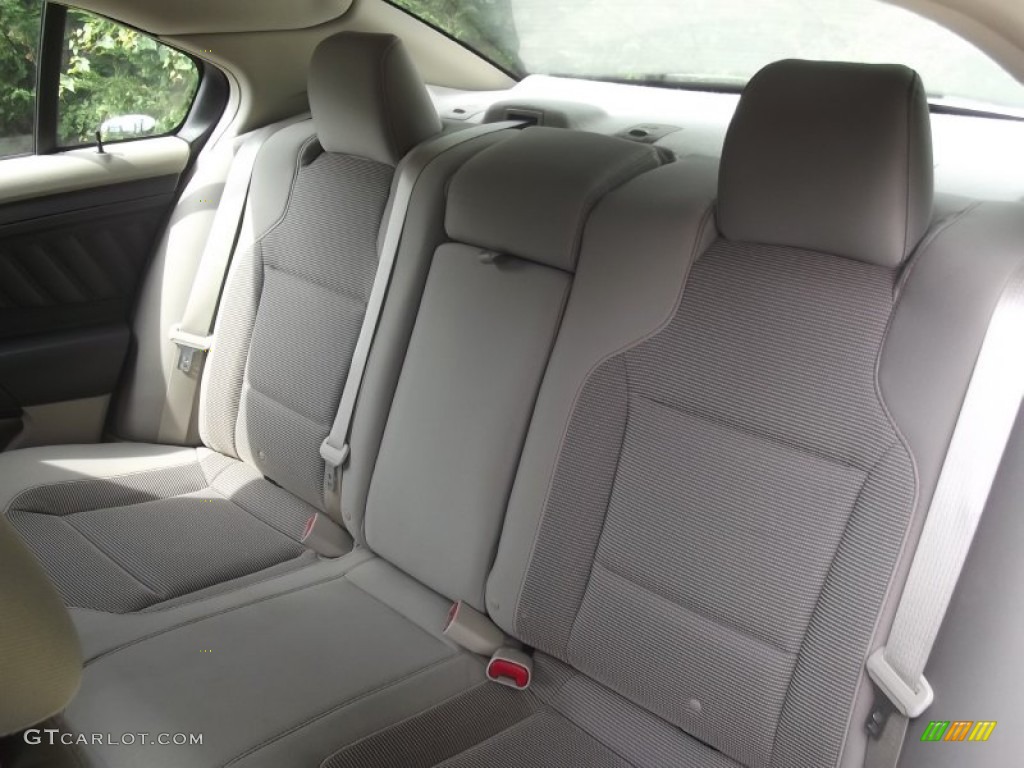 2010 Taurus SEL - White Platinum Metallic Tri-Coat / Light Stone photo #11