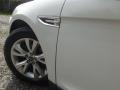 2010 White Platinum Metallic Tri-Coat Ford Taurus SEL  photo #18