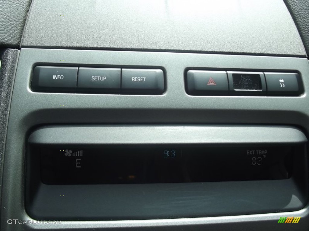 2010 Taurus SEL - White Platinum Metallic Tri-Coat / Light Stone photo #29