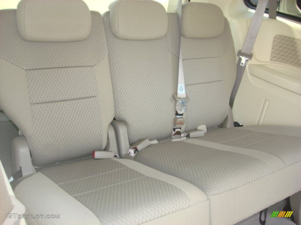 2010 Chrysler Town & Country Touring Rear Seat Photo #83807770