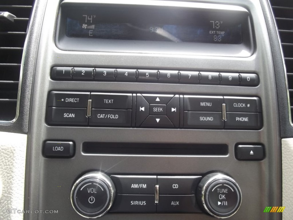 2010 Taurus SEL - White Platinum Metallic Tri-Coat / Light Stone photo #30