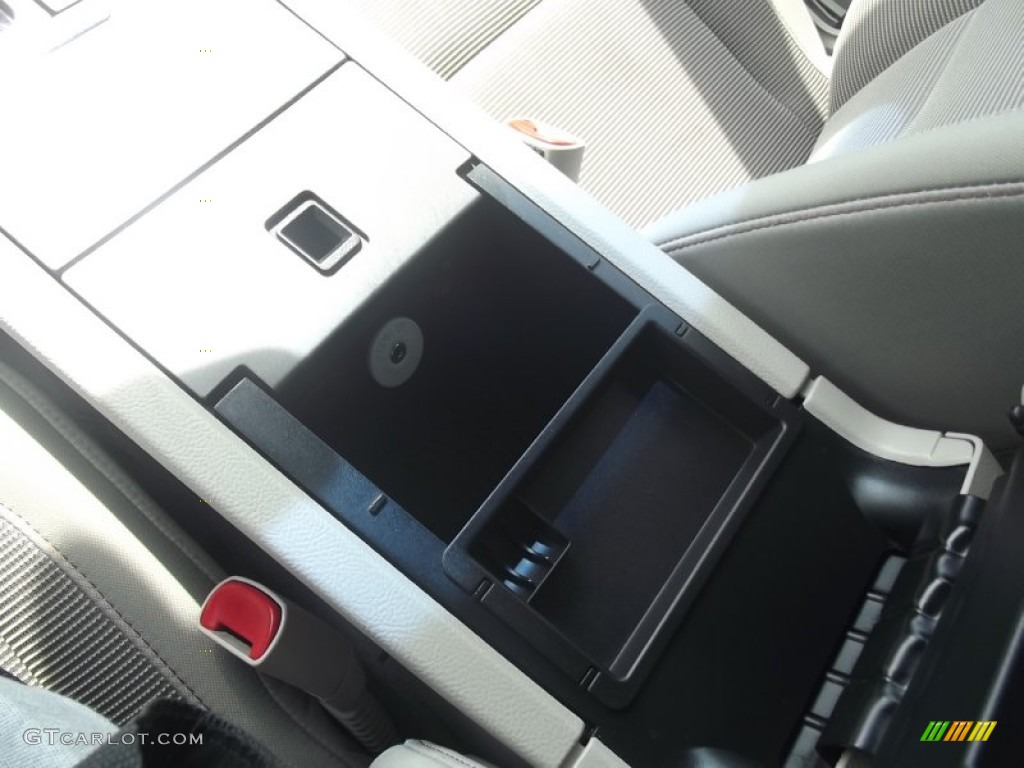 2010 Taurus SEL - White Platinum Metallic Tri-Coat / Light Stone photo #35