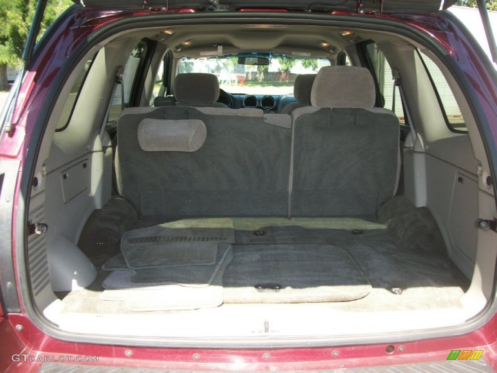 2004 GMC Envoy SLE 4x4 Trunk Photo #83808433