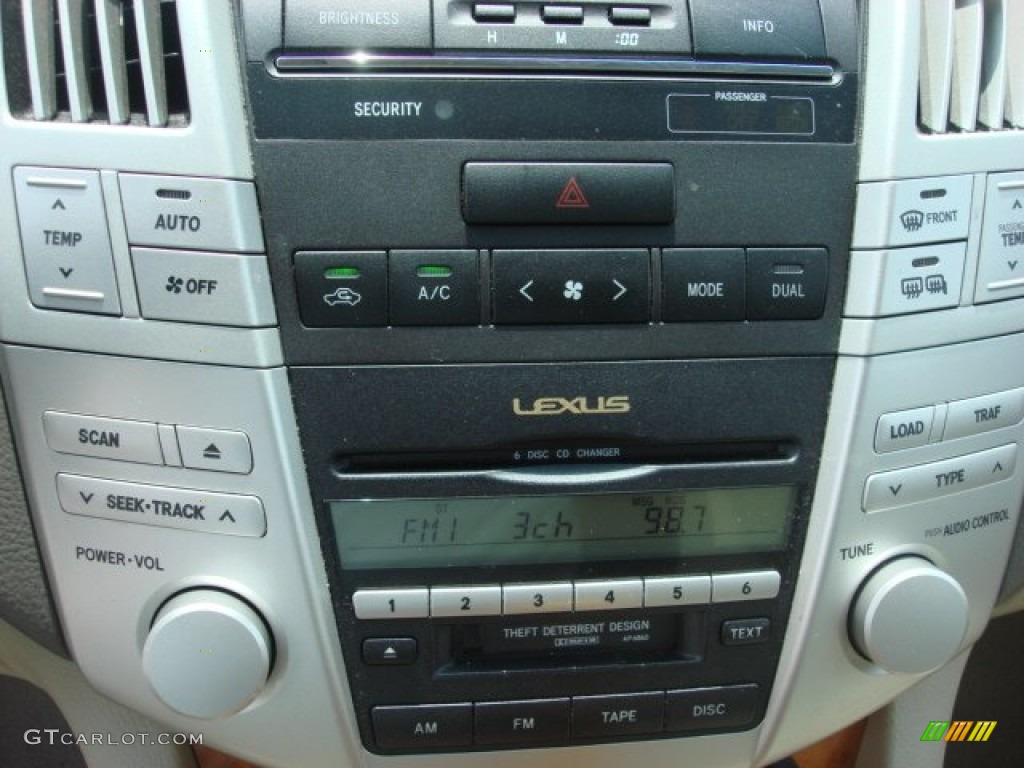 2006 Lexus RX 330 AWD Controls Photo #83810356