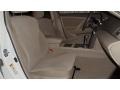 Super White - Camry LE Photo No. 18