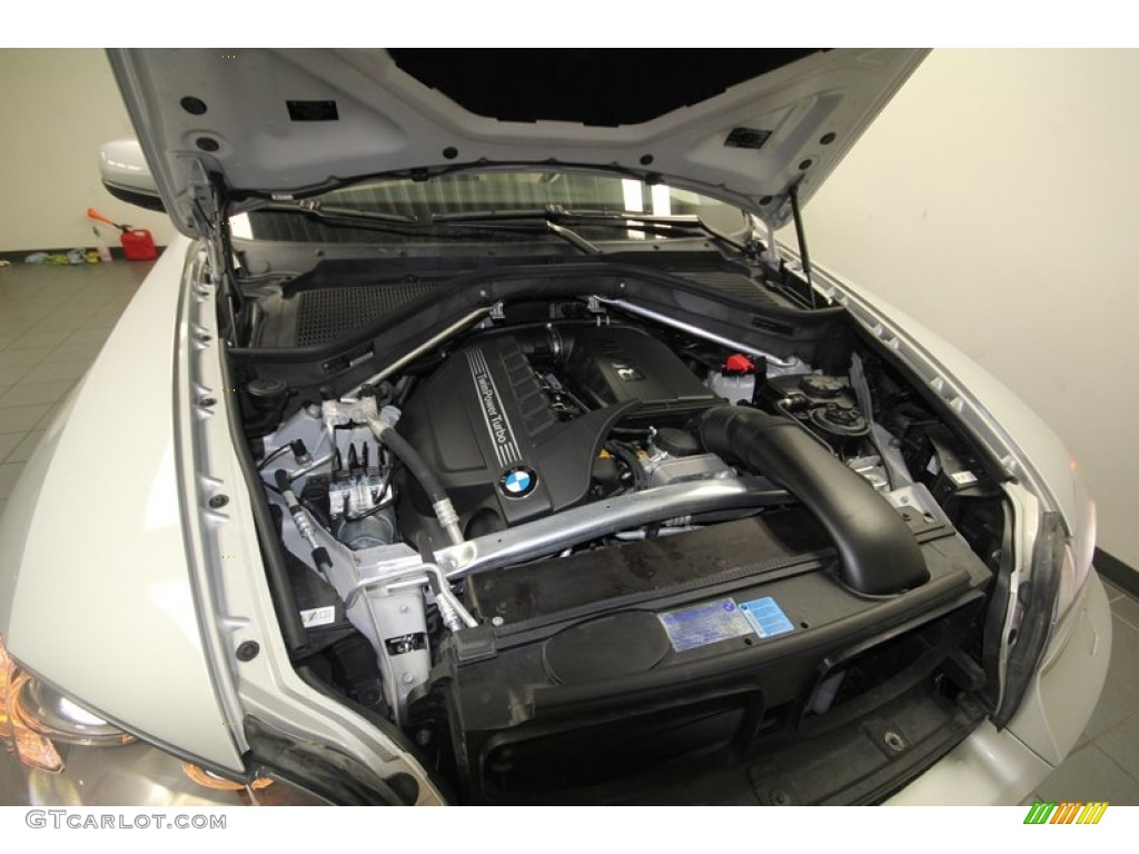 2011 X5 xDrive 35i - Titanium Silver Metallic / Oyster photo #50