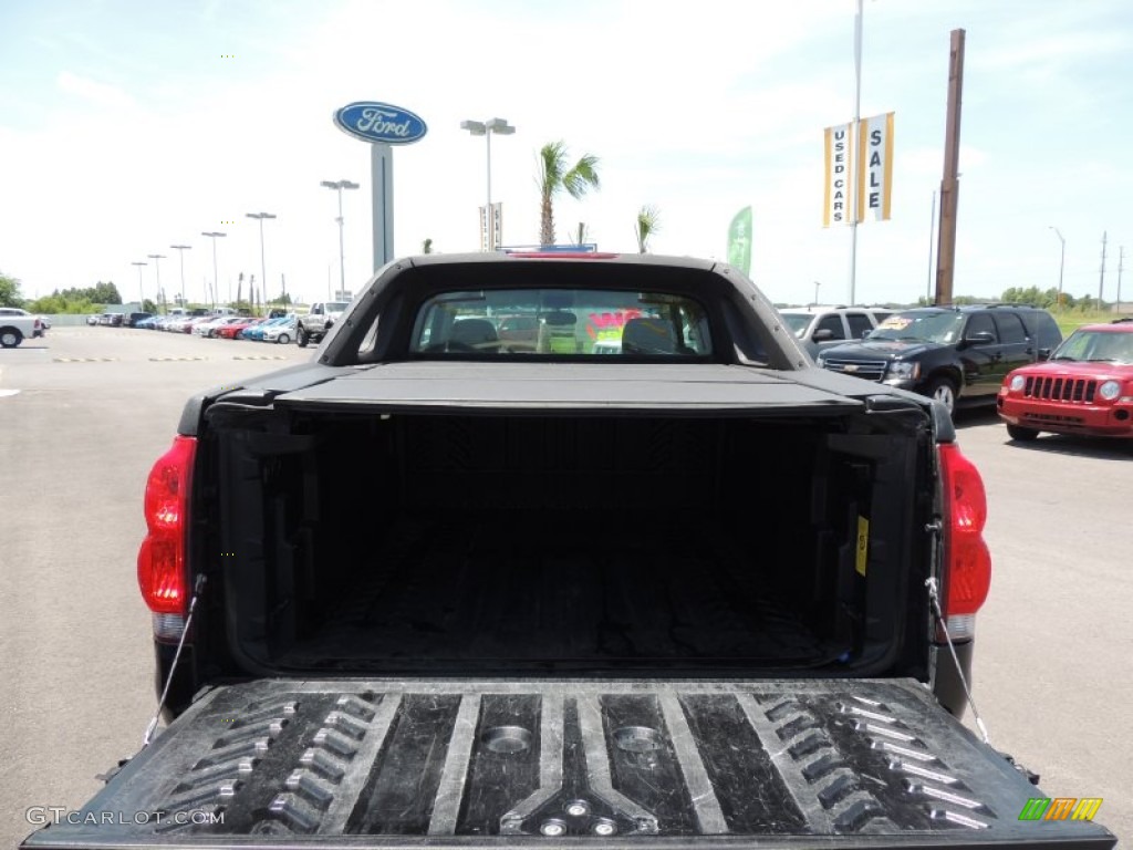 2006 Avalanche LT 4x4 - Dark Gray Metallic / Gray/Dark Charcoal photo #4