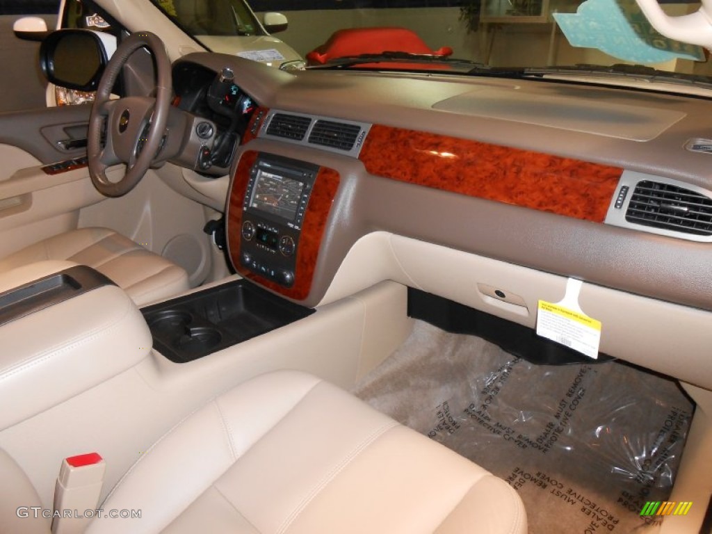 2012 Chevrolet Tahoe Hybrid 4x4 Light Cashmere/Dark Cashmere Dashboard Photo #83813457