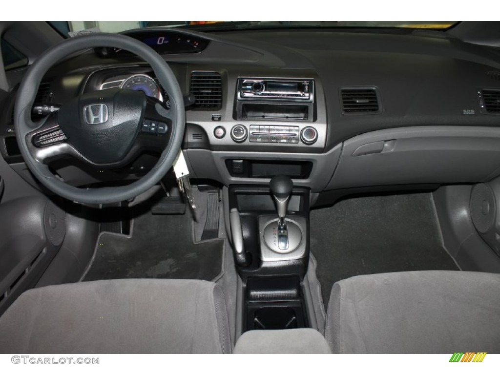 2006 Honda Civic LX Sedan Gray Dashboard Photo #83817415