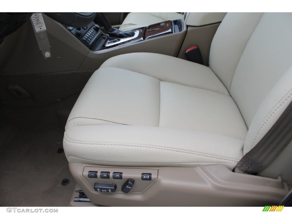 2014 Volvo XC90 3.2 Front Seat Photo #83818075