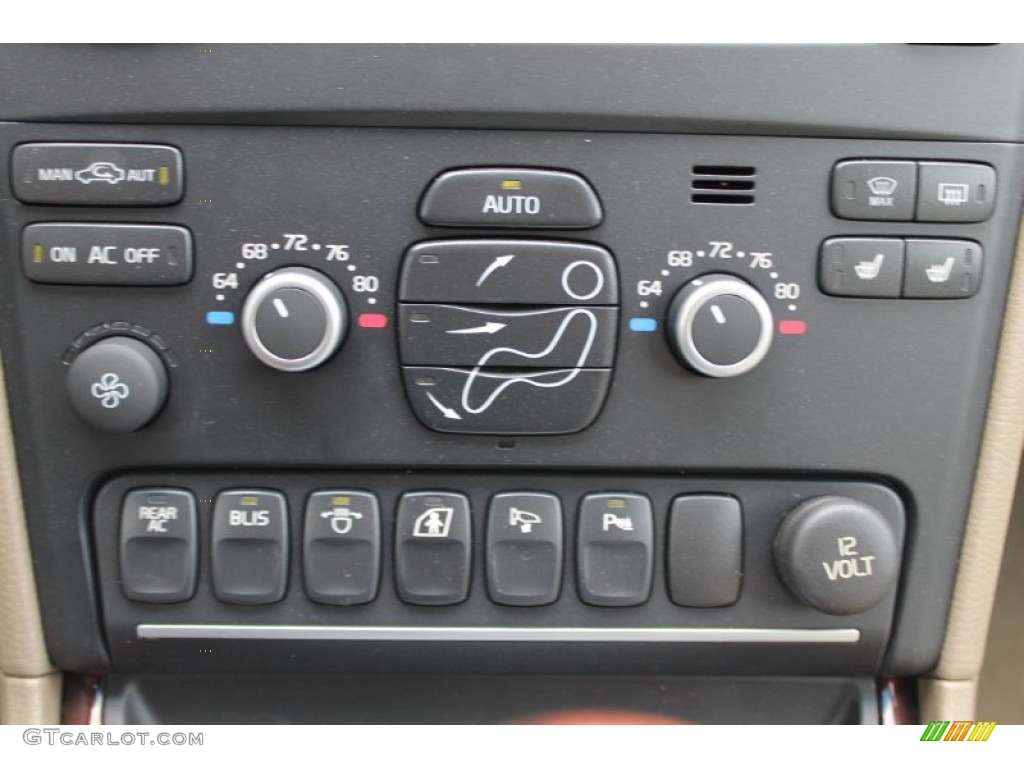 2014 Volvo XC90 3.2 Controls Photo #83818237