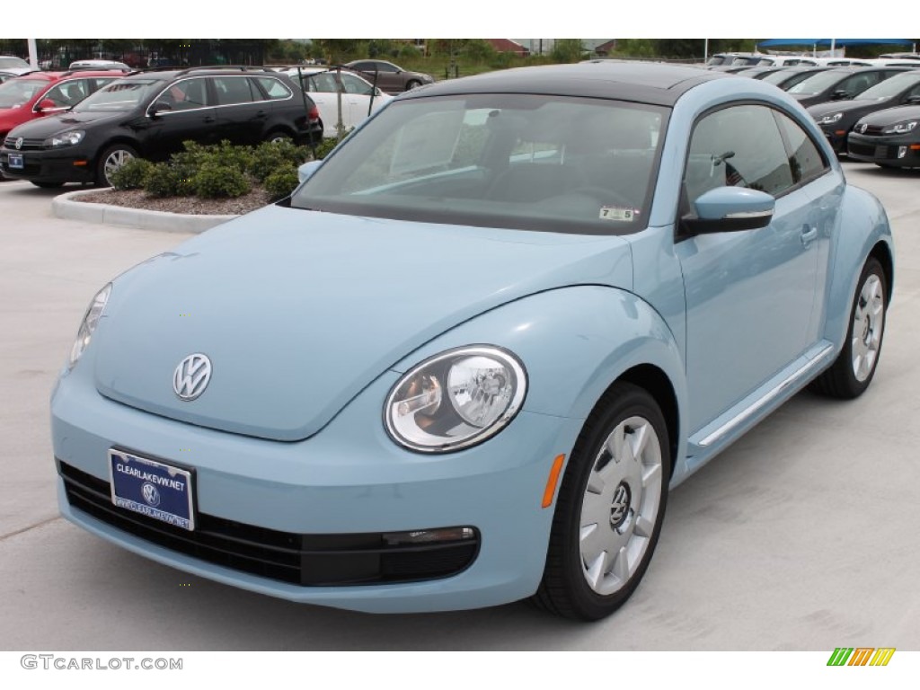 2013 Beetle 2.5L - Denim Blue / Titan Black photo #3