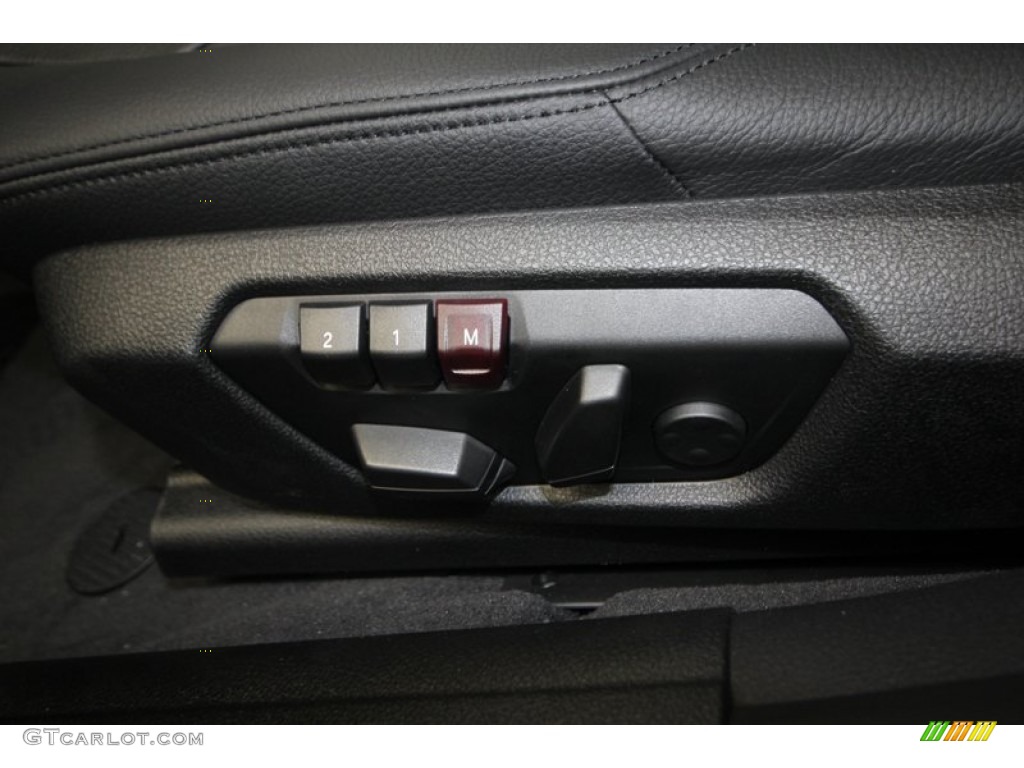 2013 3 Series 328i Sedan - Glacier Silver Metallic / Black photo #15