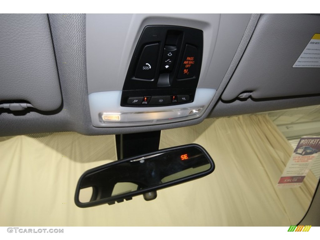 2013 3 Series 328i Sedan - Glacier Silver Metallic / Black photo #16