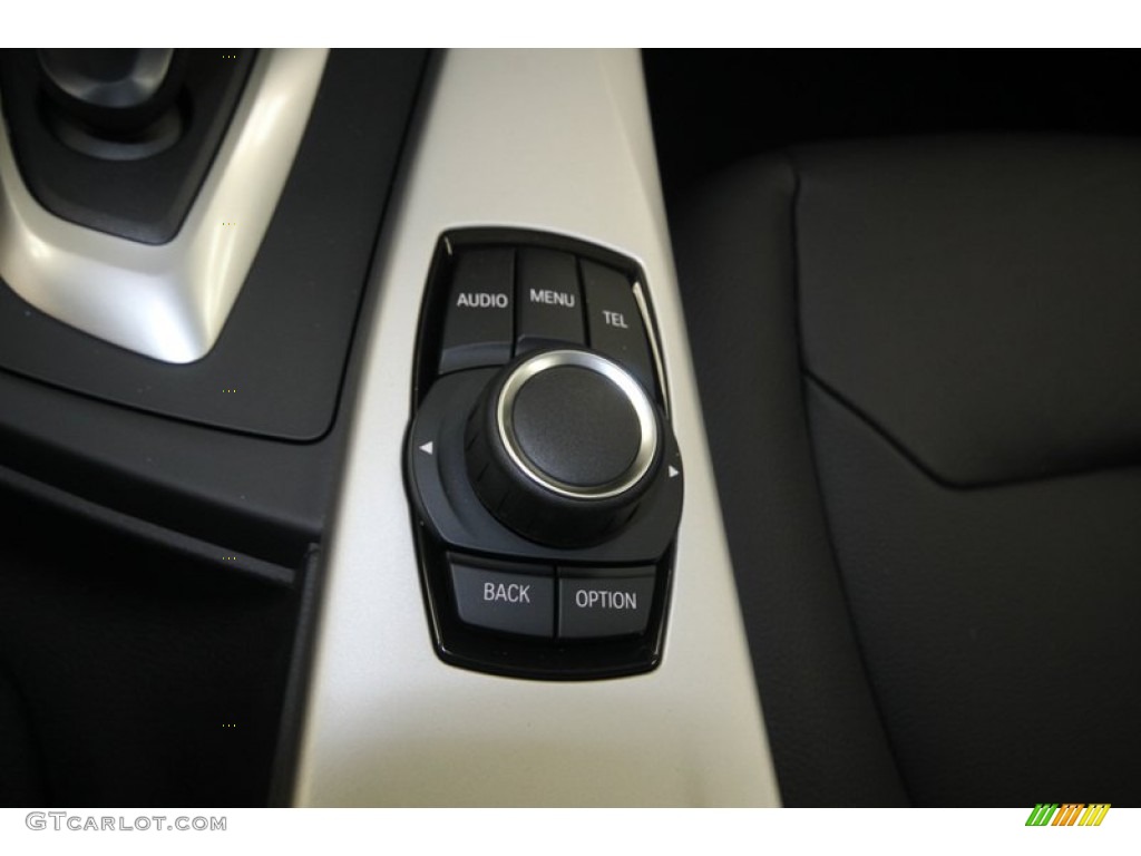2013 3 Series 328i Sedan - Glacier Silver Metallic / Black photo #22