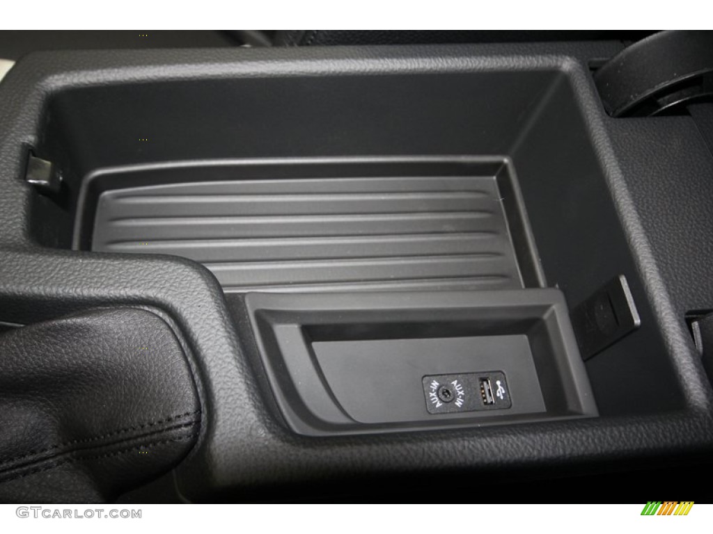 2013 3 Series 328i Sedan - Glacier Silver Metallic / Black photo #23