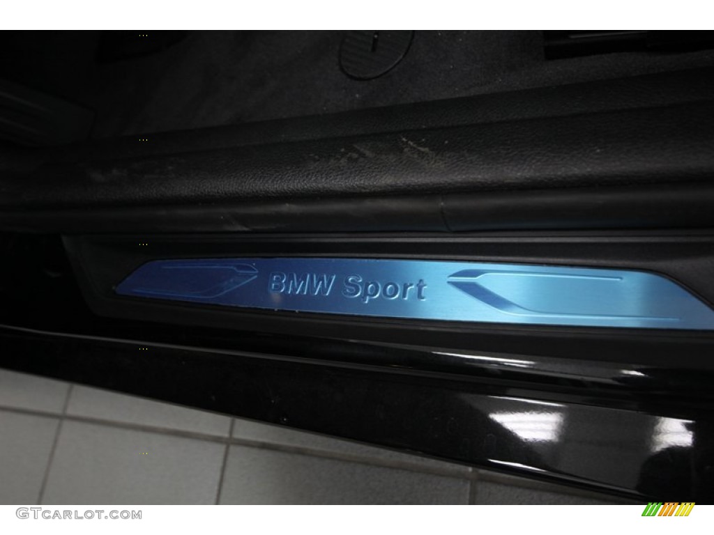 2013 3 Series 328i Sedan - Black Sapphire Metallic / Black photo #15