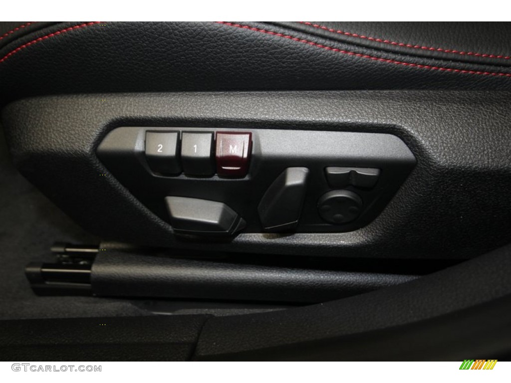 2013 3 Series 328i Sedan - Black Sapphire Metallic / Black photo #16