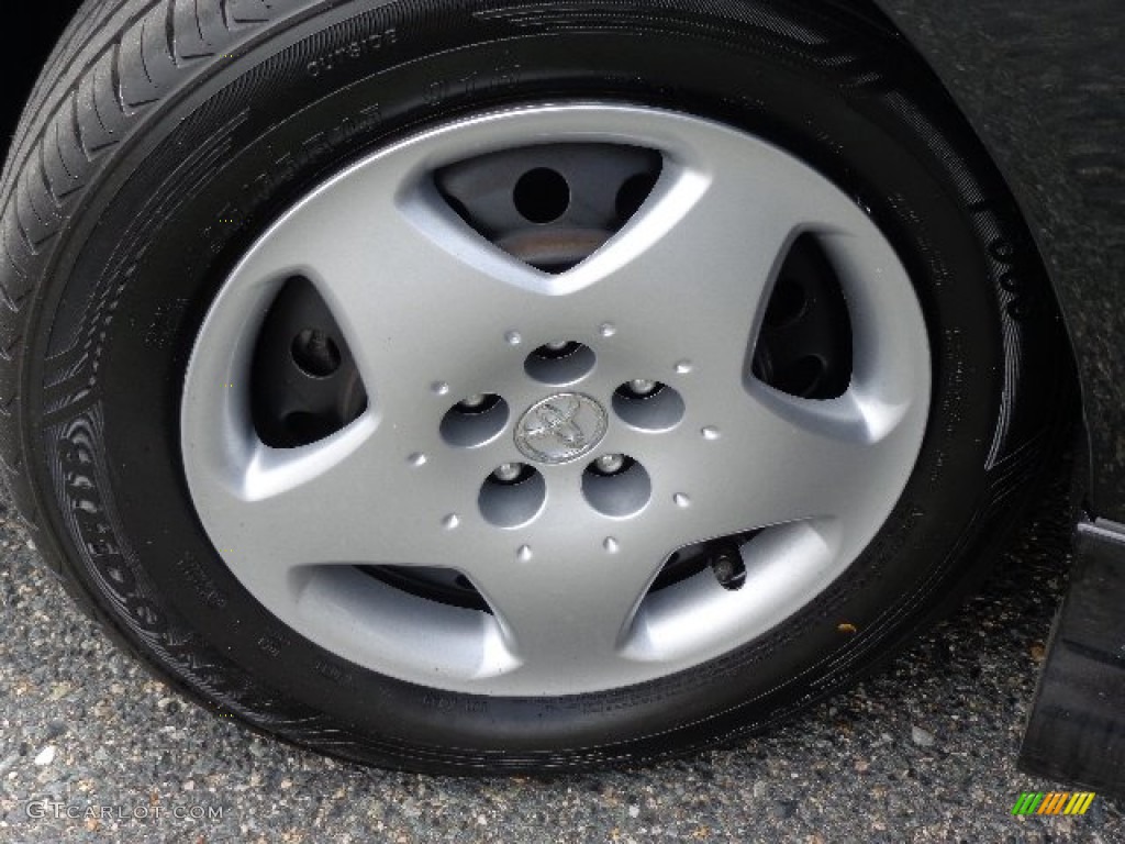 2008 Toyota Corolla S Wheel Photos
