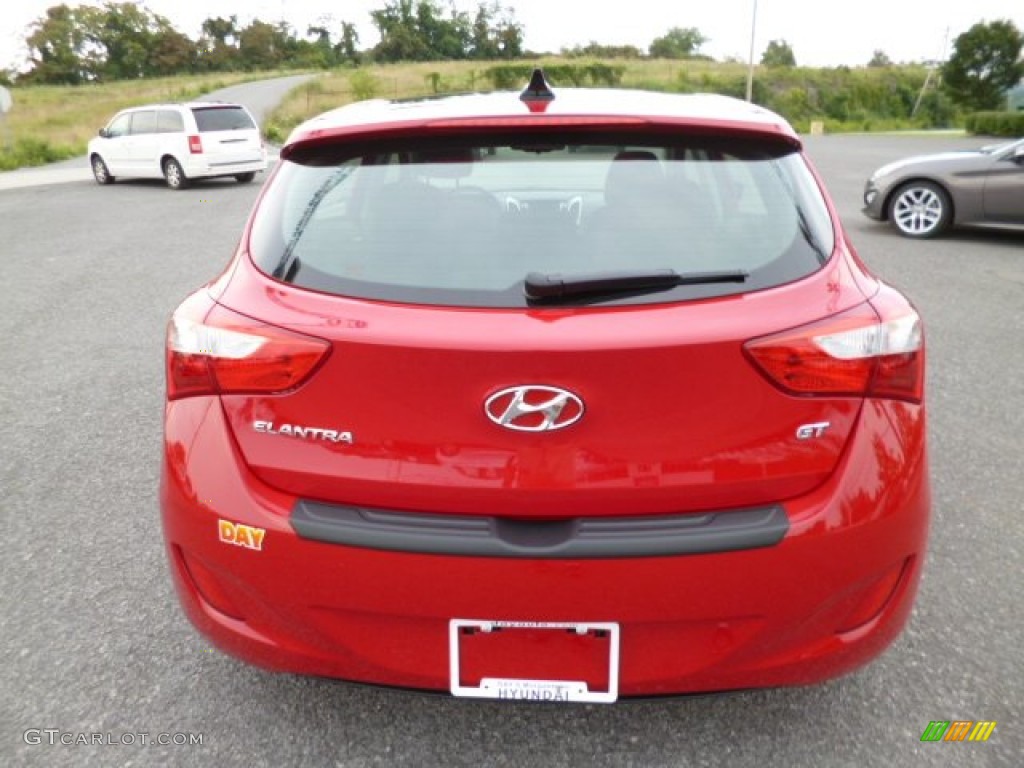 2013 Elantra GT - Volcanic Red / Black photo #6