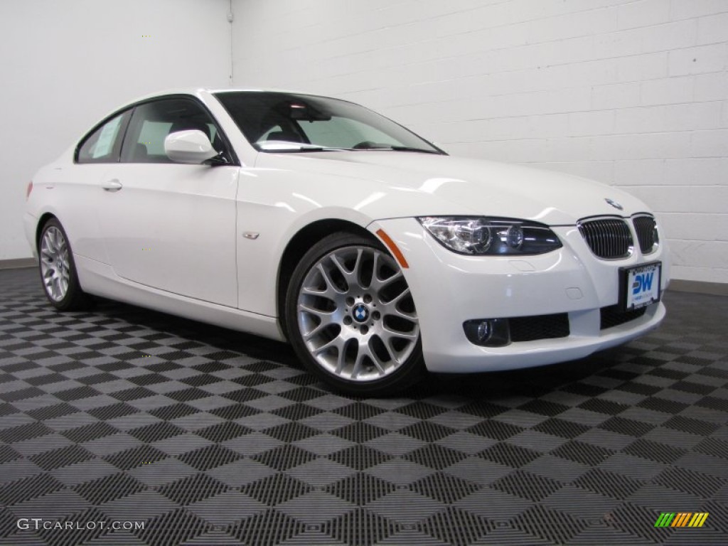 2010 3 Series 328i Coupe - Alpine White / Black photo #1