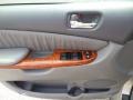 2010 Silver Shadow Pearl Toyota Sienna XLE  photo #13