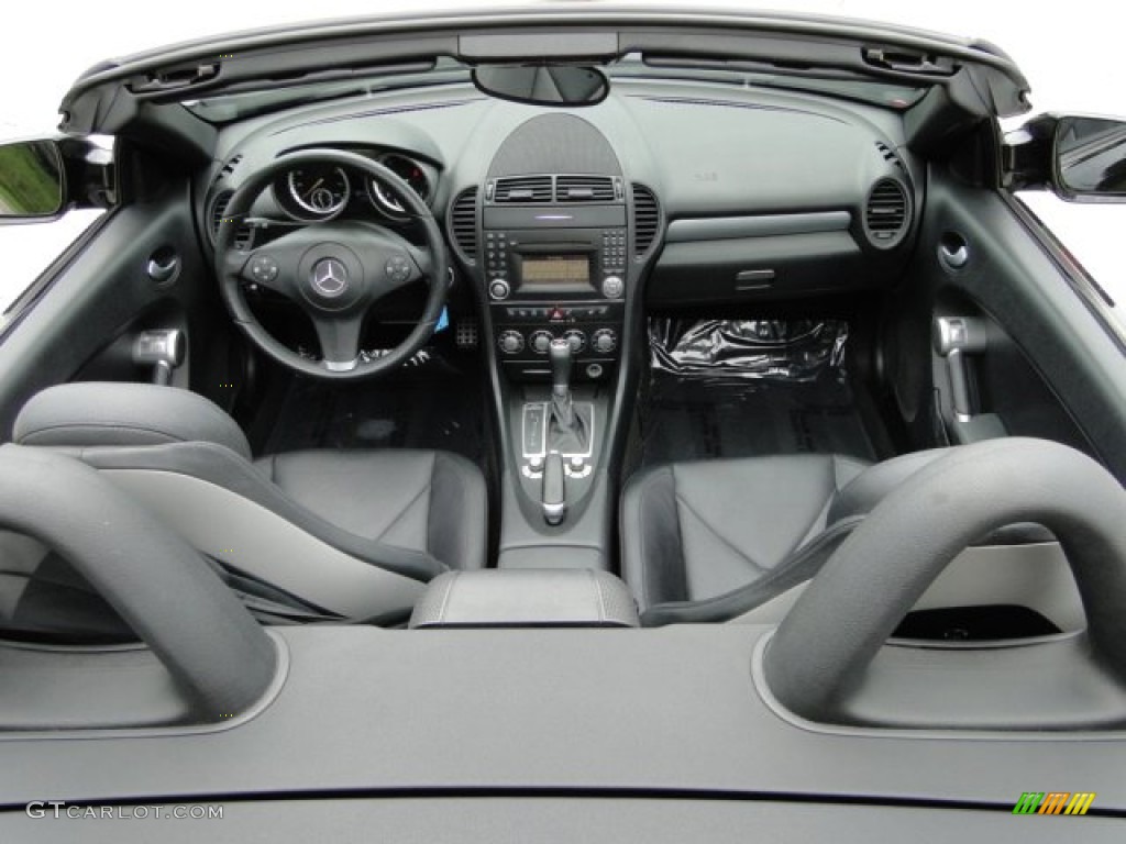 Black Interior 2009 Mercedes-Benz SLK 350 Roadster Photo #83828244