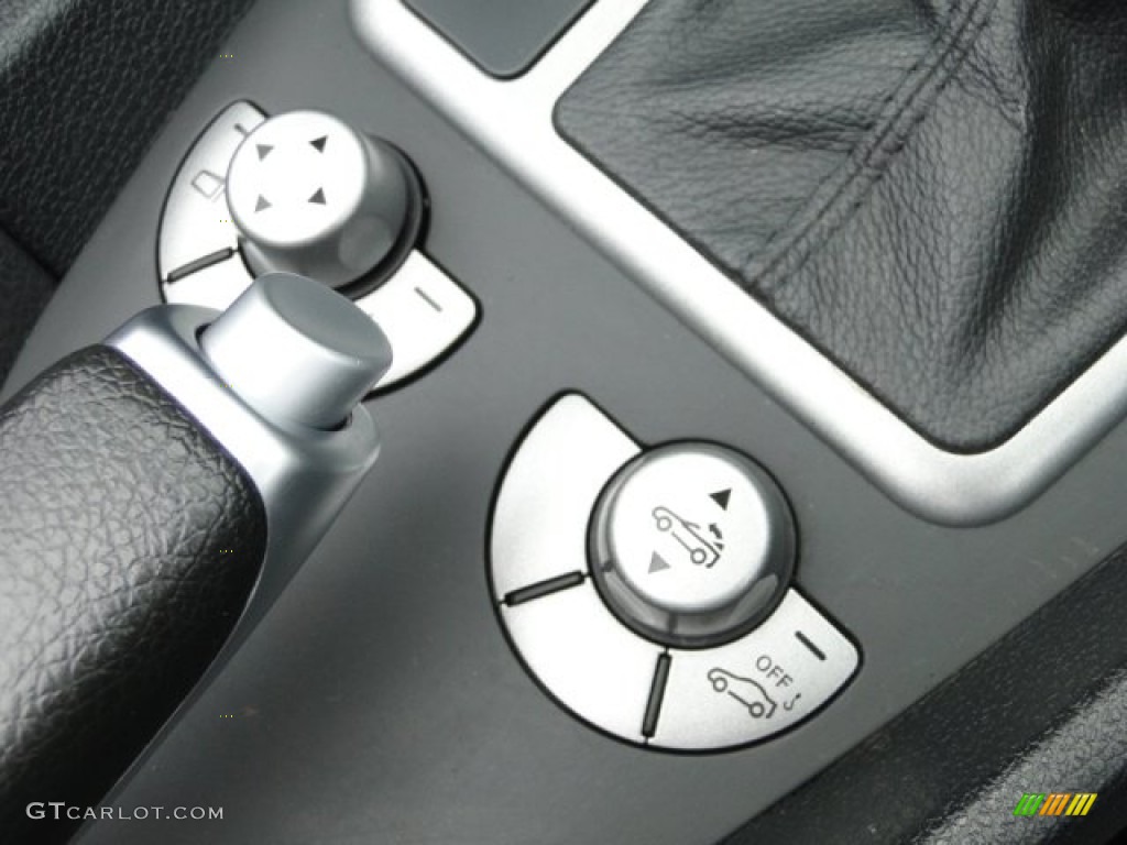 2009 Mercedes-Benz SLK 350 Roadster Controls Photo #83828572