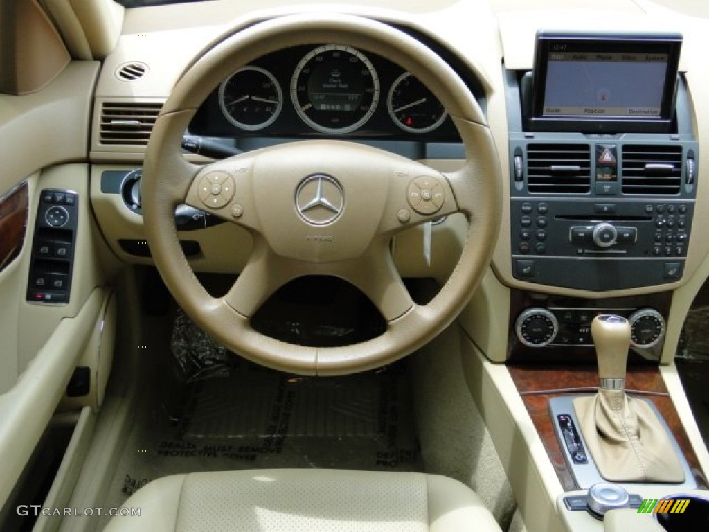 2008 Mercedes-Benz C 300 4Matic Luxury Savanna/Cashmere Dashboard Photo #83829034