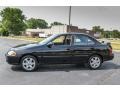 Blackout - Sentra 1.8 S Special Edition Photo No. 3