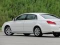 Blizzard White Pearl - Avalon XLS Photo No. 26