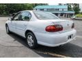 Summit White - Malibu Sedan Photo No. 4