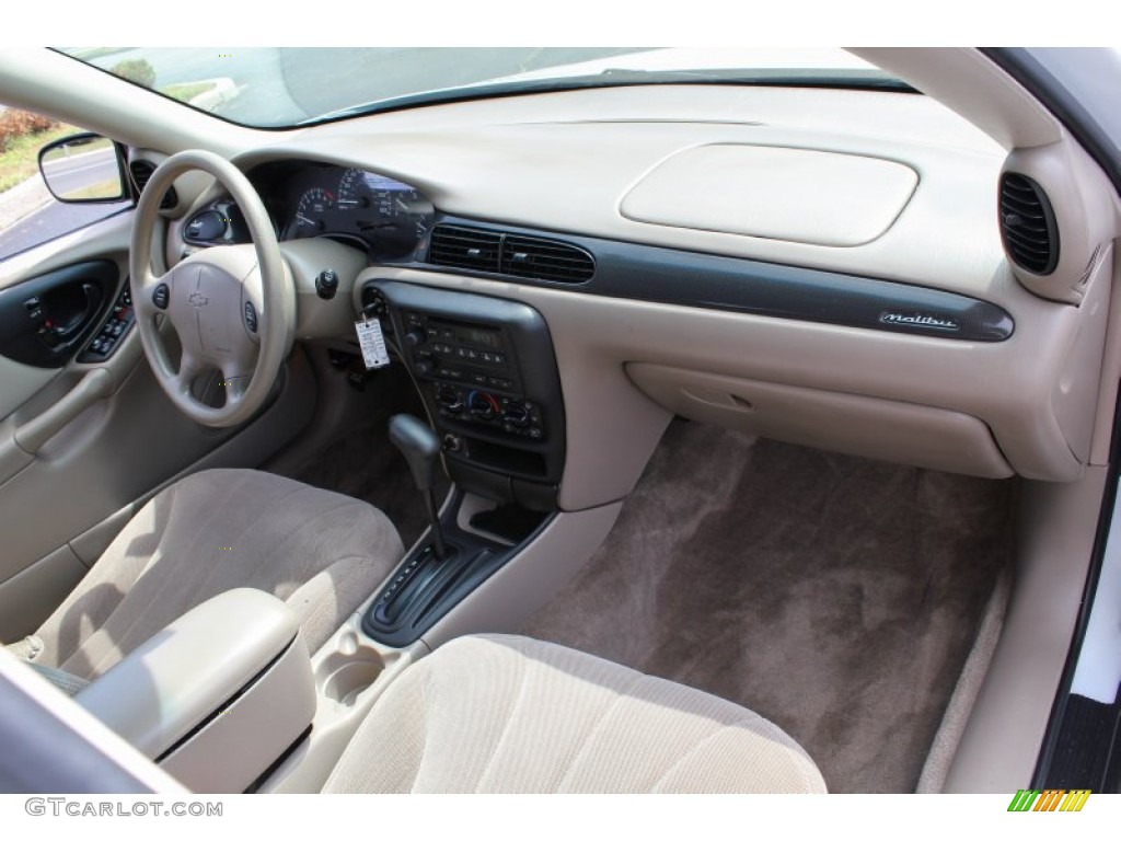 2003 Chevrolet Malibu Sedan Neutral Beige Dashboard Photo #83829796