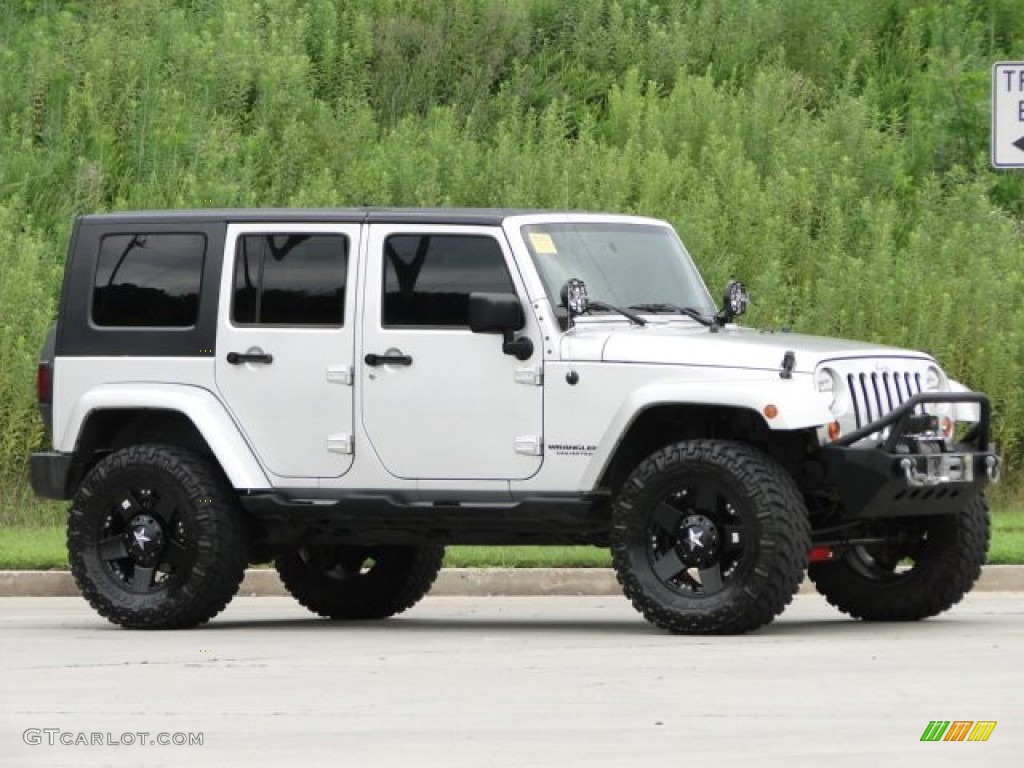 Bright Silver Metallic 2007 Jeep Wrangler Unlimited Sahara 4x4 Exterior Photo #83829802