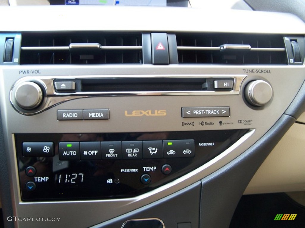 2013 Lexus RX 450h Controls Photos