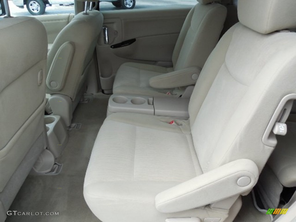 2011 Nissan Quest 3.5 SV Interior Color Photos